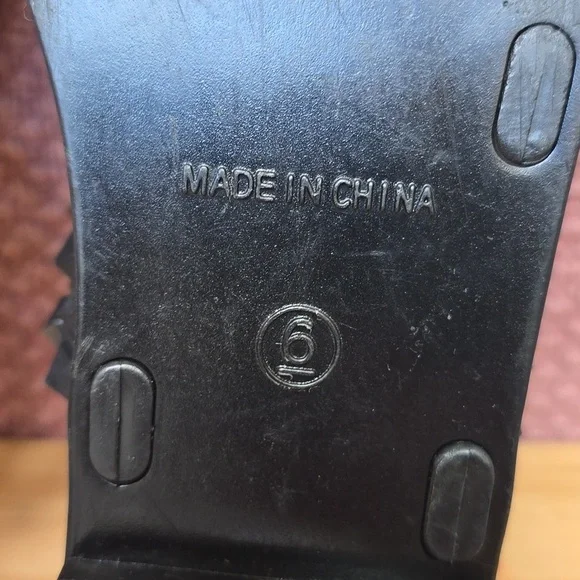 Steve Madden Skyler J Slip On Studded Slide Sandals - Picture 10 of 12